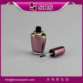 চীন কারখানা সরবরাহ 8ml প্লাস্টিকের বিলাসিতা খালি বোতল নখ লশ জন্য